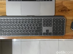 Review Logitech MX Keys, Keyboard Low Profile Premium