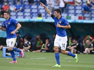 Matteo Pessina Bawa Italia Ungguli Wales di Babak Pertama