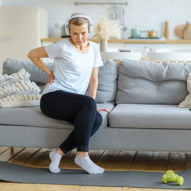 Postur yang baik dapat mengatur otot-otot kamu, otot-otot kamu bisa melekat pada tulang di setiap ujungnya.