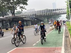 Pemprov DKI Kembali Buka Jalur Sepeda Pop Up di Jalan Sudirman-Thamrin