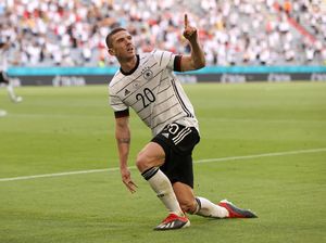 Gosens Akhirnya Bisa Gantian Permalukan Ronaldo