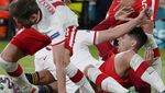 Foto Momen Spanyol di Depan Gawang Polandia tapi Tidak Gol Juga