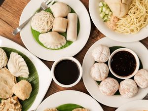 20 Pempek Asli Palembang Ada di Sini