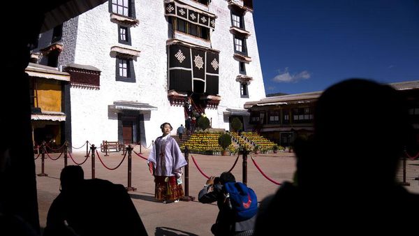 Turis China Jadikan Tibet Destinasi Favorit Gegara Corona