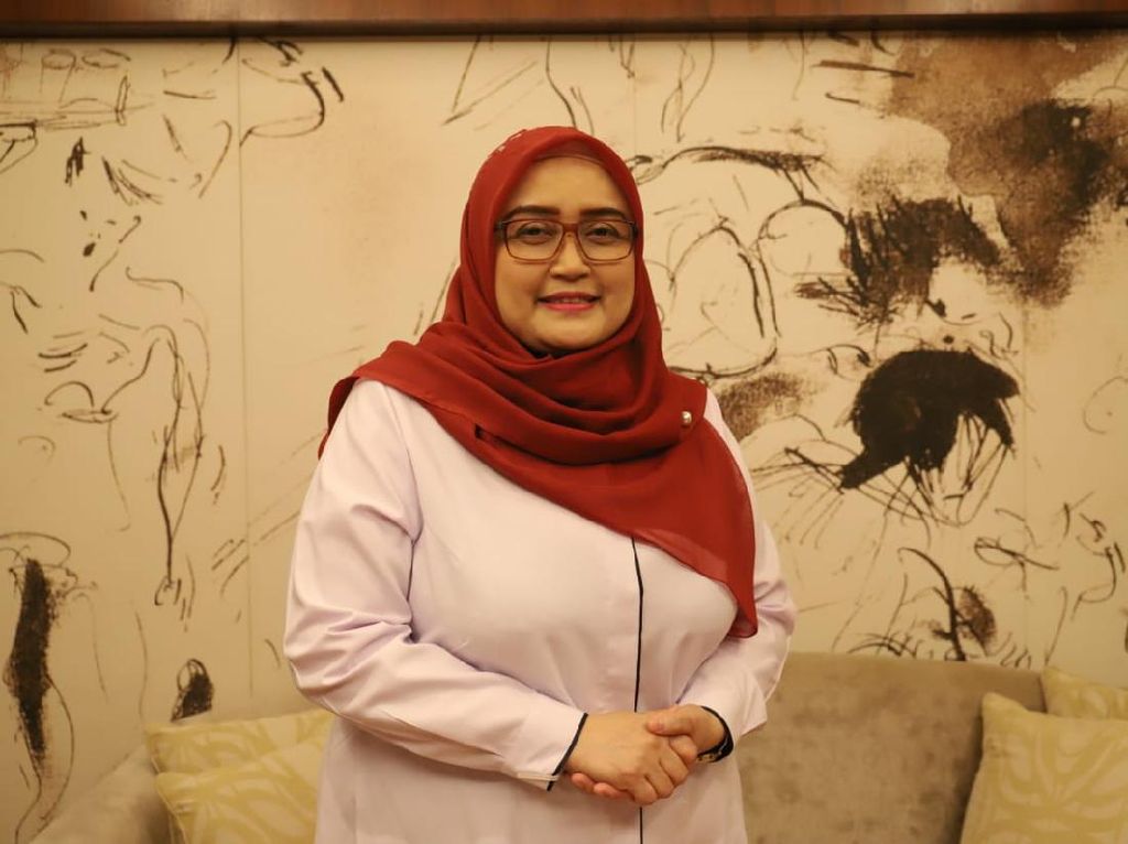 Kemnaker Pertemukan Manajemen & Buruh PLN soal THR, Apa Hasilnya? Kemnaker Pertemukan Manajemen & Buruh PLN soal THR, Apa Hasilnya?