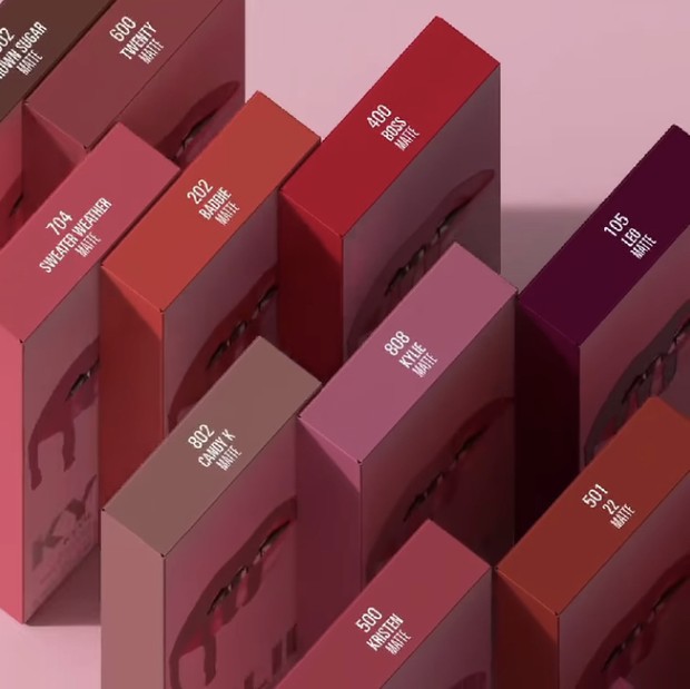 Foto: instagram.com/kyliecosmetics/ Beberapa varian warna Kylie Lip Kit terbaru dalam teaser.