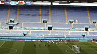 Sementara itu, Wales berada di posisi kedua dengan empat poin dan lolos ke babak selanjutnya menemani Gli Azzurri. Riccardo Antimiani, Pool via AP.
