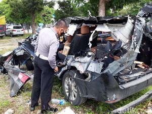 Ngeri Begini Kondisi Mobil Tabrakan Beruntun di Tol Boyolali