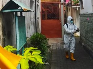 Klaster Takziah Muncul di Malang, 2 Meninggal-9 Warga Positif COVID-19 Klaster Takziah Muncul di Malang, 2 Meninggal-9 Warga Positif COVID-19