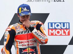 Emosionalnya Marc Marquez, Terpuruk Akibat Cedera Lalu Juara