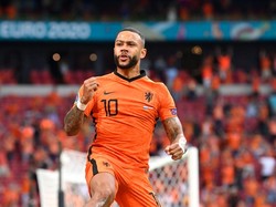 Memphis Depay Bersinar di Euro 2020, Nistelrooy Kaget Gak?
