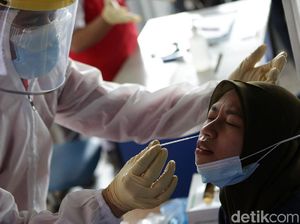 Hari Ke-5 Tes Antigen Acak di Stasiun, 33 Calon Penumpang KRL Reaktif COVID Hari Ke-5 Tes Antigen Acak di Stasiun, 33 Calon Penumpang KRL Reaktif COVID
