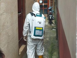 Lingkungan Klaster Takziah di Malang Di-lockdown