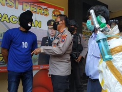 Warga Pacitan Ditangkap karena Perdagangkan Benur Lobster