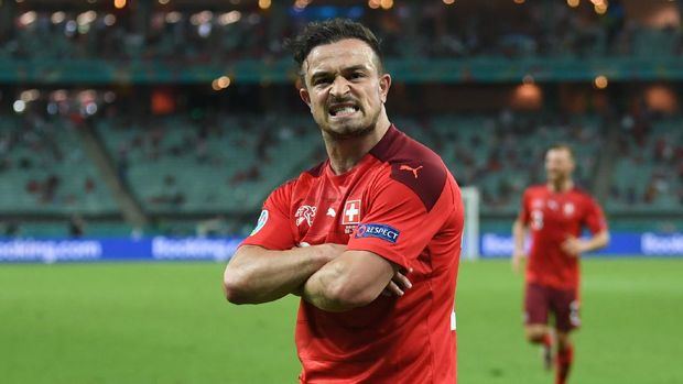 Soccer Football - Euro 2020 - Group A - Switzerland v Turkey - Baku Olympic Stadium, Baku, Azerbaijan - June 20, 2021 Switzerland's Xherdan Shaqiri celebrates scoring their third goal Pool via REUTERS/Ozan Kose