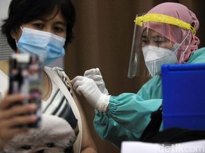 Minum Parasetamol Setelah Vaksin COVID-19, Ganggu Efektivitas Nggak?