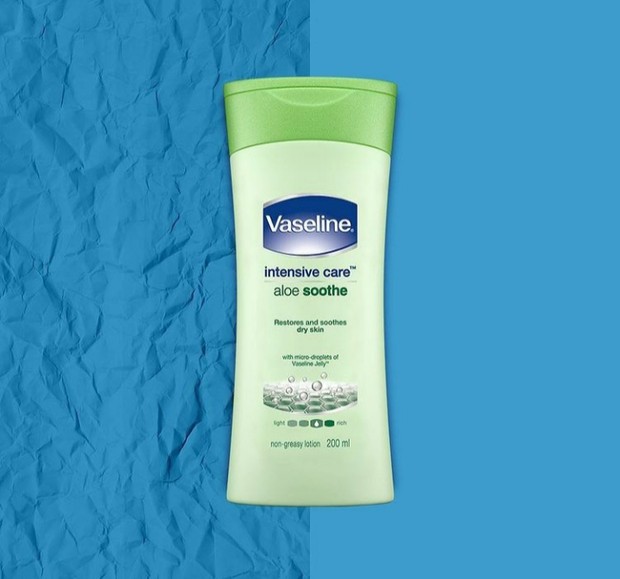 Vaseline Intensive Care Aloe Soothe/Foto: instagram/vaselineid Body Lotion untuk Kulit Kering