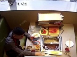 Duh! Demi Dapat Uang Pria Ini Nekat Masukkan Kecoak ke Dalam Kuah Hotpot