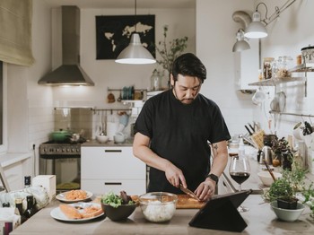 Pekerjaan: Bapak Rumah Tangga
