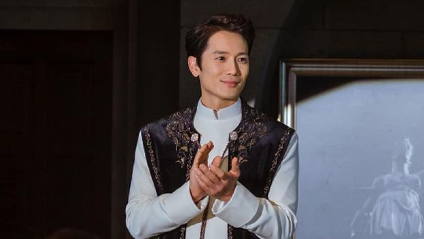 Ji Sung dalam The Devil Judge