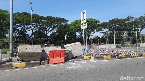 Kondisi Terkini Pos Penyekatan Suramadu Usai Dilempar Petasan
