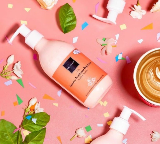 Menyajikan aroma unik nan khas/instagram.com/kawaidollshop Scarlett, body lotion, Scarlett Whitening Body Lotion Jolly