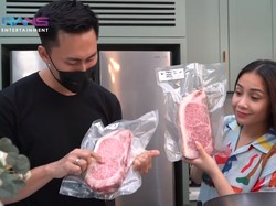 Sultan! Nagita Slavina Masak Tongseng Wagyu A5 Seharga Rp 6 Juta