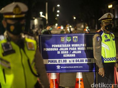 Potret Pembatasan Mobilitas di Ibu Kota Jakarta