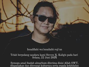 Tepeng Steven & Coconut Treez yang Cinta Reggae Karena Bob Marley Tepeng Steven & Coconut Treez yang Cinta Reggae Karena Bob Marley