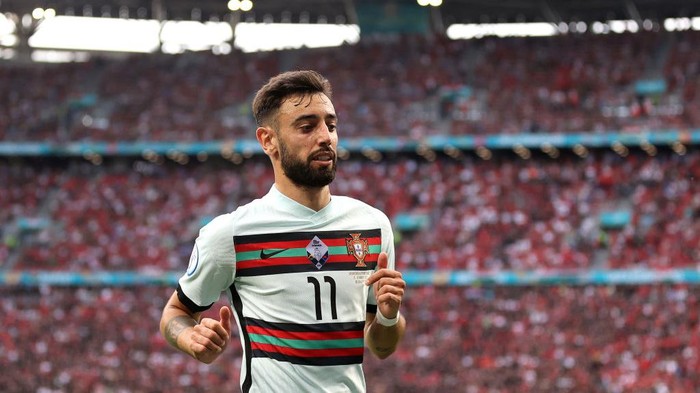 BUDAPEST, HUNGARY - JUNE 15: Bruno Fernandes of Portugal looks on during the UEFA Euro 2020 Championship Group F match between Hungary and Portugal at Puskas Arena on June 15, 2021 in Budapest, Hungary. (Photo by Alex Pantling/Getty Images)