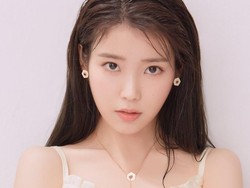 IU Bikin Fans Khawatir, Jalani Tes COVID-19 Setelah Pernikahan Lee Ji Hoon