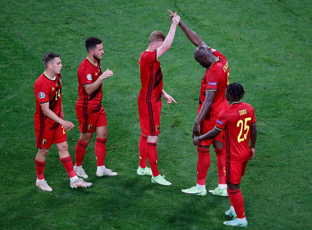 SAINT PETERSBURG, RUSSIA - JUNE 21: Romelu Lukaku of Belgium celebrates with Kevin De Bruyne after scoring a goal which is later disallowed by VAR for offside during the UEFA Euro 2020 Championship Group B match between Finland and Belgium at Saint Petersburg Stadium on June 21, 2021 in Saint Petersburg, Russia. (Photo by Anton Vaganov - Pool/Getty Images)