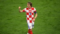 Luka Modric hanya menjadi runner-up bersama Timnas Kroasia pada Piala Dunia 2018. Kini gelandang 37 tahun itu punya kesempatan terakhir membawa negaranya meraih hasil lebih baik. Foto: Getty Images/Andy Buchanan - Pool