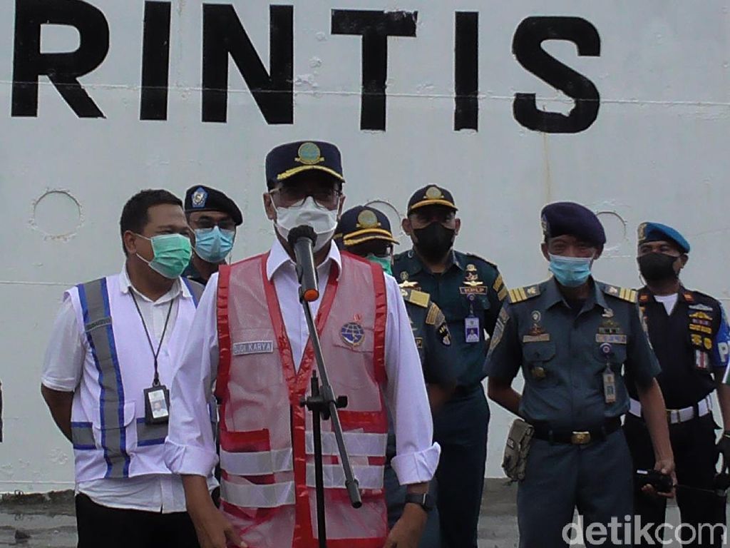 Menhub Ingatkan 2 Pelabuhan di Gorontalo Lakukan Efisiensi Cegah Kemacetan Menhub Ingatkan 2 Pelabuhan di Gorontalo Lakukan Efisiensi Cegah Kemacetan