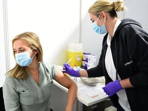 Jerman Izinkan Warga Disuntik Vaksin Corona Beda Merek, Apa Lebih Manjur?