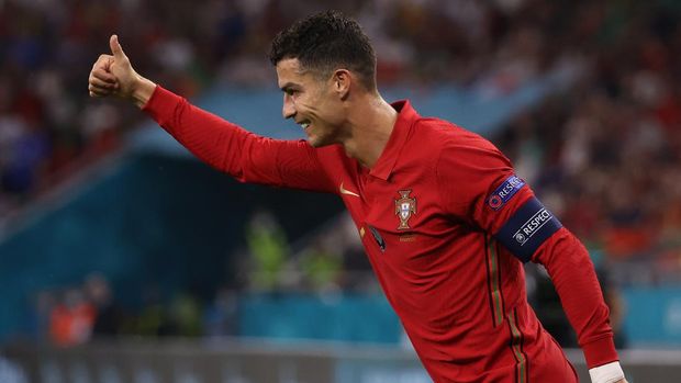 Soccer Football - Euro 2020 - Group F - Portugal v France - Puskas Arena, Budapest, Hungary - June 23, 2021 Portugal's Cristiano Ronaldo reacts Pool via REUTERS/Bernadett Szabo