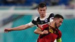 Aksi Bokong Sakti Eden Hazard