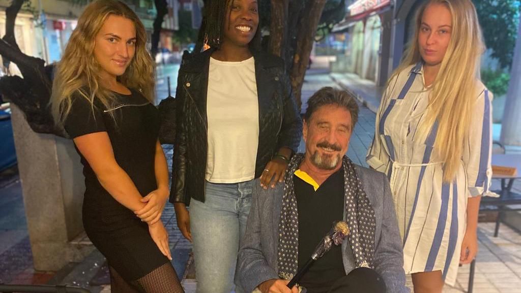 Potret John McAfee, Genius Antivirus yang Bunuh Diri Potret John McAfee, Genius Antivirus yang Bunuh Diri