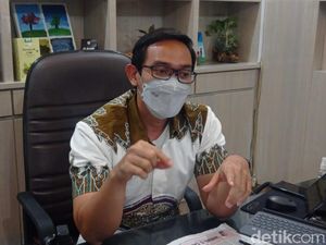 54 RT di Surabaya Zona Merah, 229 Kuning, dan 9.704 Hijau 54 RT di Surabaya Zona Merah, 229 Kuning, dan 9.704 Hijau