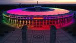 Kala Stadion Terbesar di Berlin Dihiasi Lampu Warna-warni