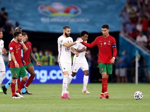 Portugal Vs Prancis: Benzema Reunian Sama Ronaldo, Ini yang Dibahas