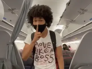 Bikin Video Joget Tiktok di Lorong Pesawat, Selebgram Dikecam