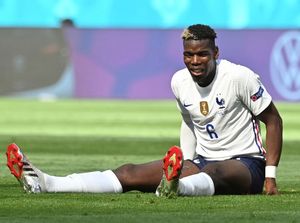 Lewat Rambut, Pogba Kasih Kode Mau Balik ke Juventus?