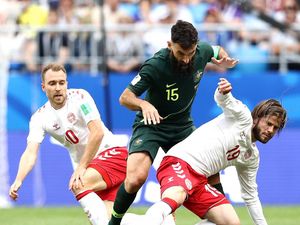 Momen Sulit Kehidupan Lasse Schone: Dari Nouri ke Eriksen