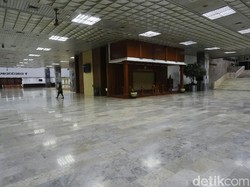 Pimpinan DPR Tunjukkan Kendala Gedung Jadi RS Darurat