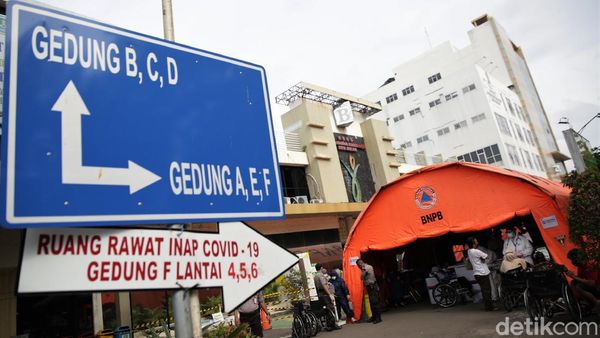 RSUD Kota Bekasi Penuh, Tenda Darurat Jadi IGD Pasien Corona