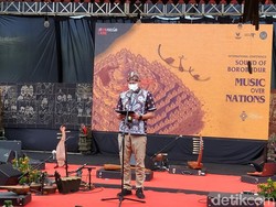 Buka Festival di Borobudur, Sandiaga Bacakan Pantun untuk Ganjar Pranowo