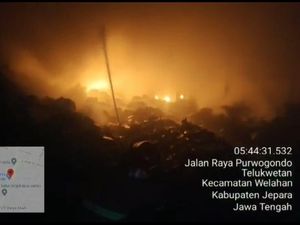 Swalayan di Kalinyamatan Jepara Ludes Terbakar,  Kerugian Rp 1,5 M