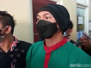 JPU Minta Ponsel Anji yang Jadi Alat Transaksi Ganja Dimusnahkan JPU Minta Ponsel Anji yang Jadi Alat Transaksi Ganja Dimusnahkan