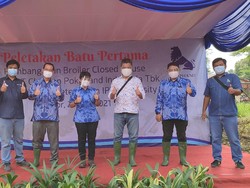 Charoen Pokphand Resmikan Peletakan Batu Pertama Kandang Ayam di IPB